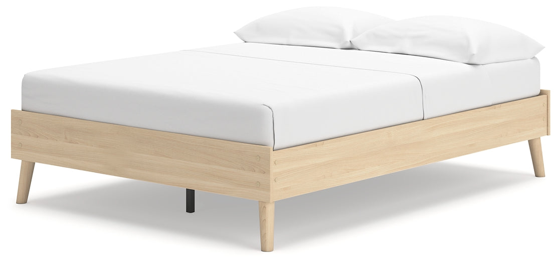 Cabinella Full Platform Bed with Dresser and Nightstand